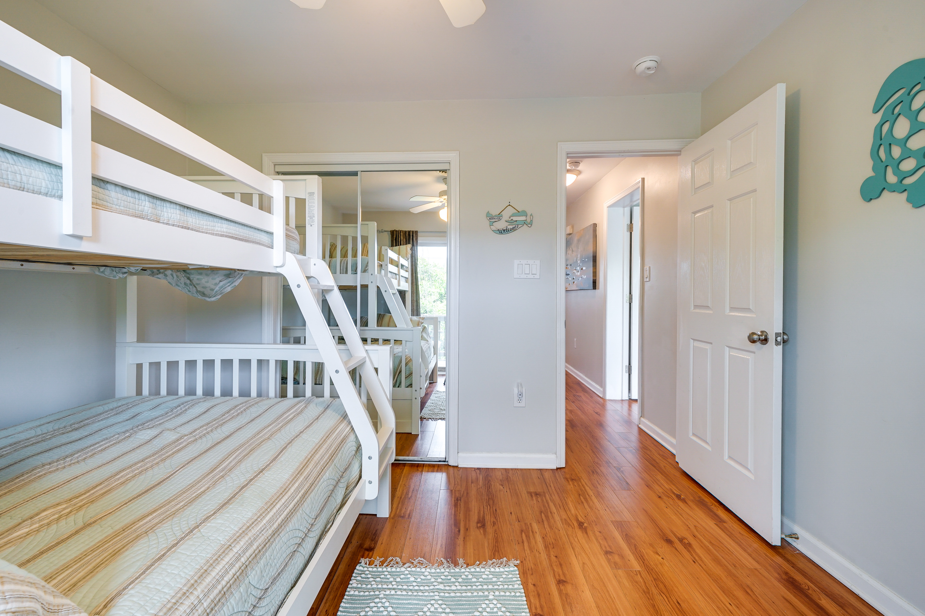 Surf City Vacation Rental - Walk to Beach