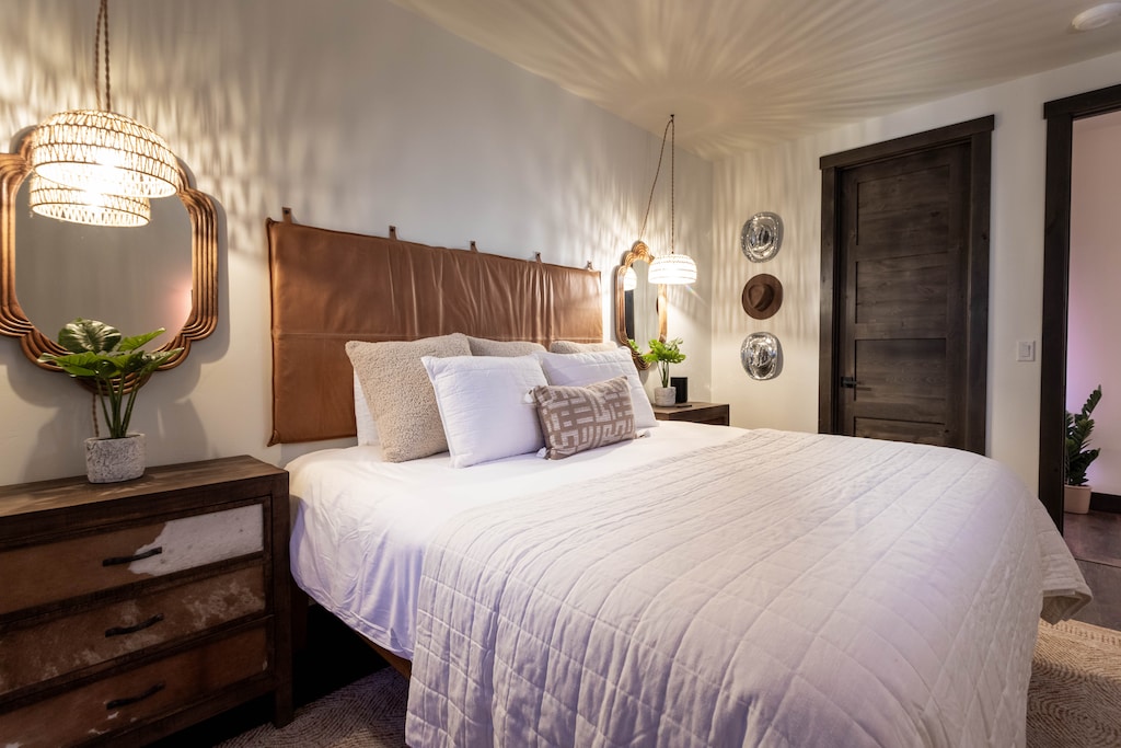 King Bed