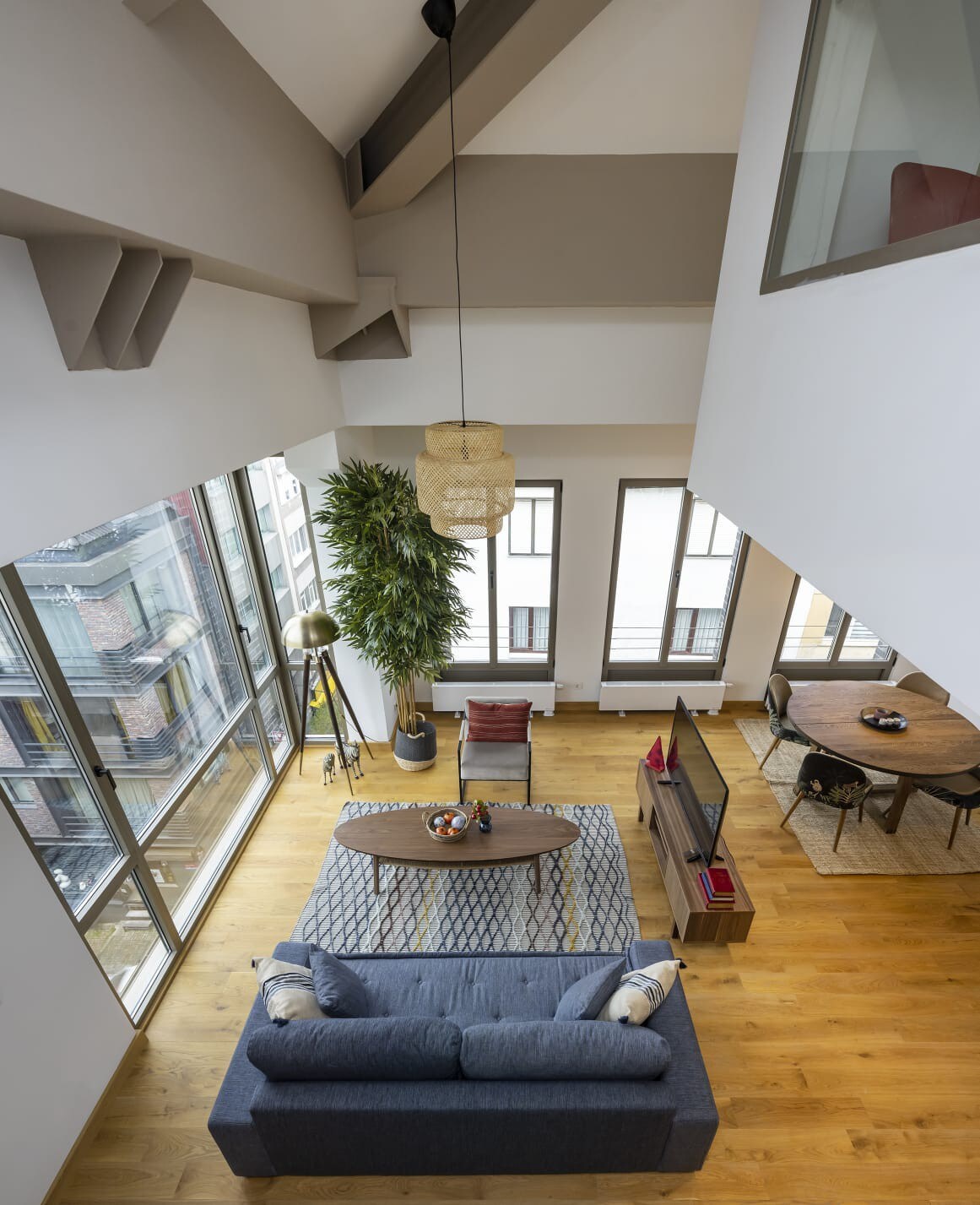 Property Image 1 - The Ultimate Luxury Bright Loft + Views! #123