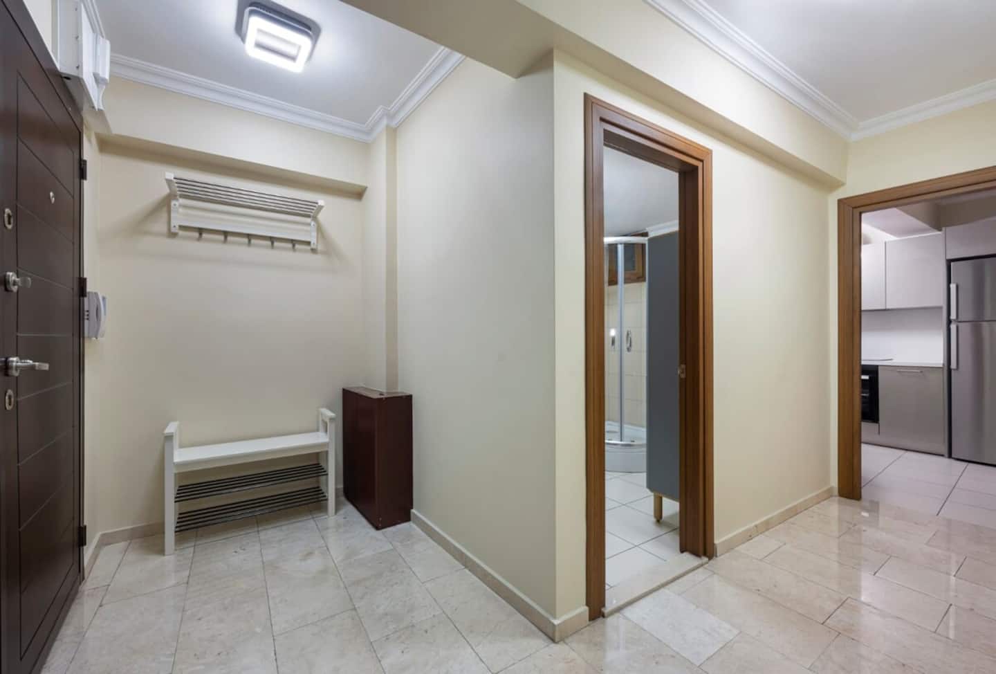 Lovely bright central modern 1Bed/1Bath! #159