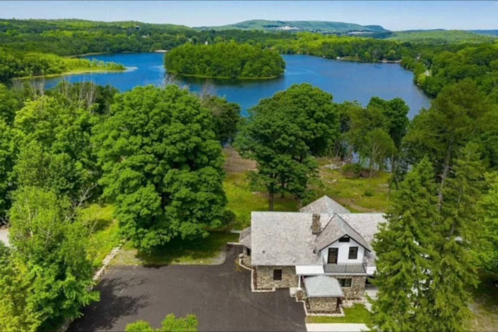 Property Image 1 - Enchanting Lake Lodge w/ Turn-of-the-Century Charm