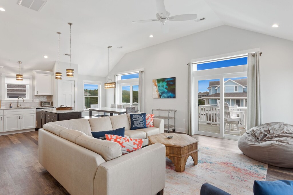 Relax in the spacious Living Area with brilliant views and a large Flat Screen TV!