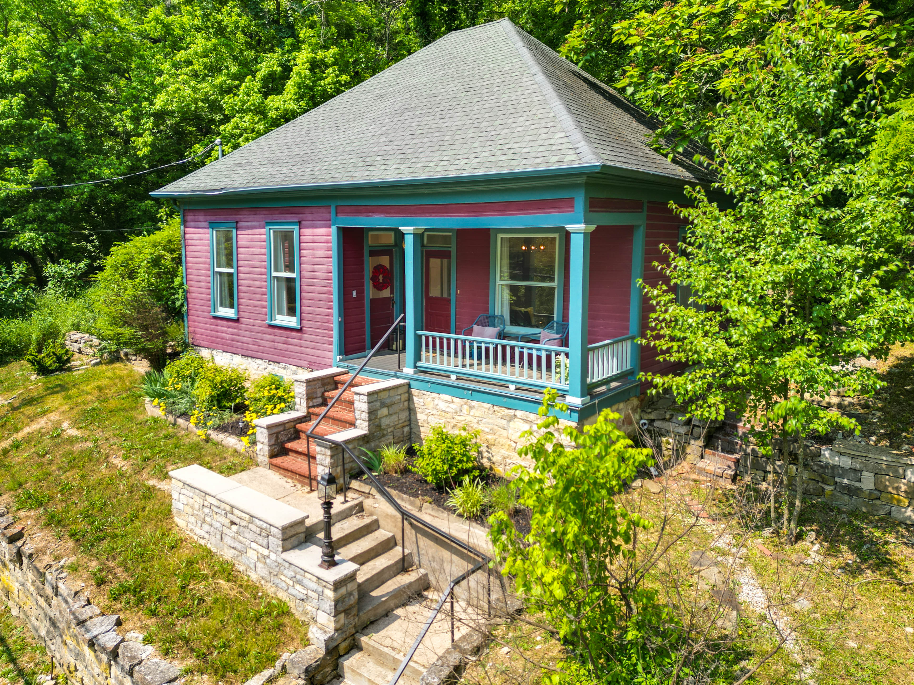 Eureka Springs Vacation Rental < 1 Mi to Downtown