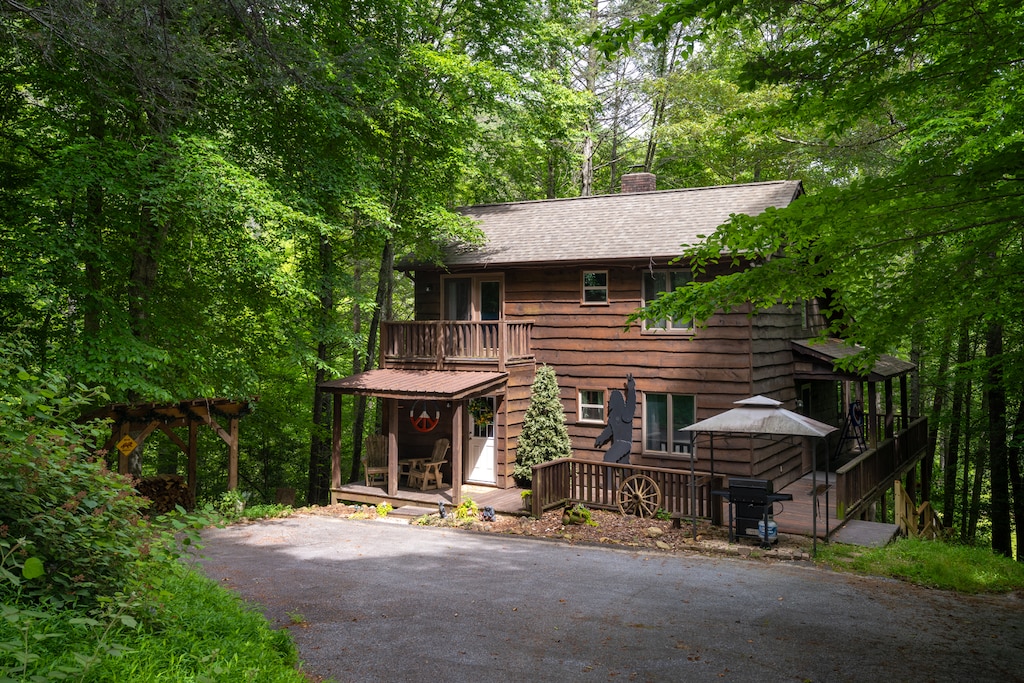 Serenity Now at Leatherwood Mountains