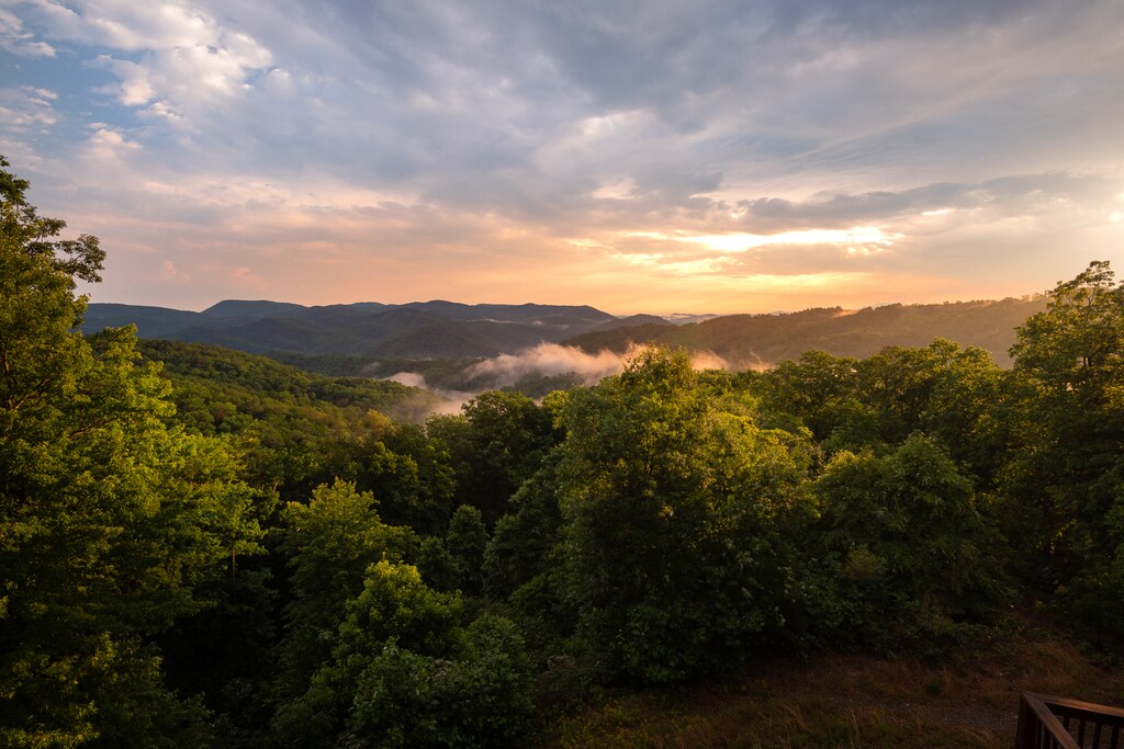 Bliss Mountain at Leatherwood Mountains