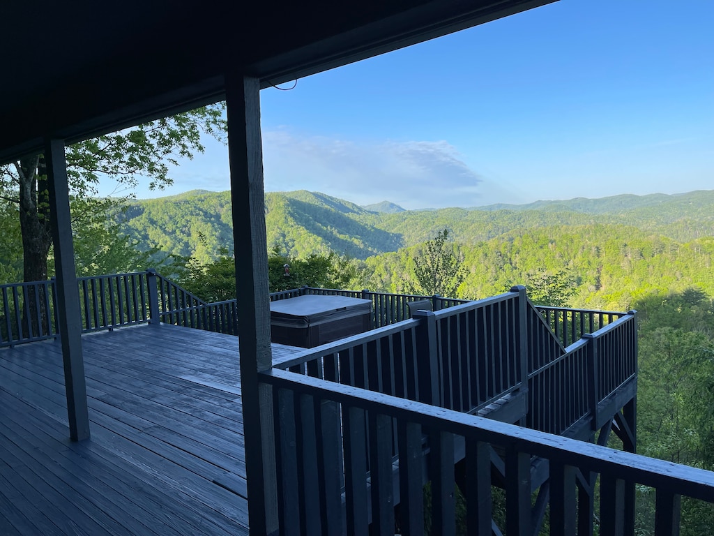 Hold Your Horses at Leatherwood Mountains