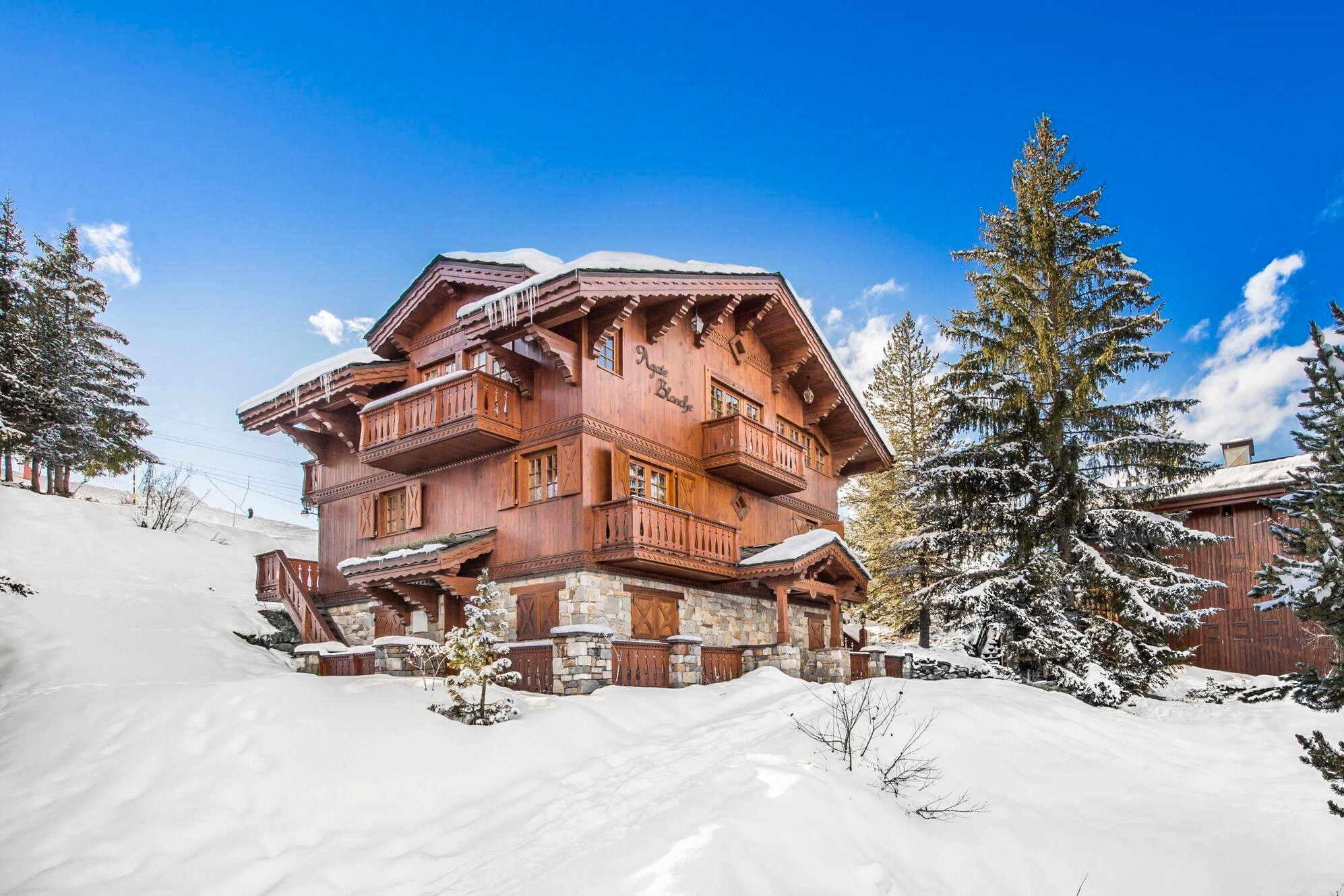 Property Image 1 - Chalet Regine