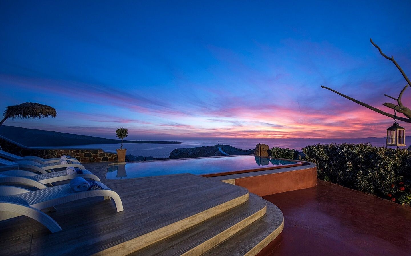 Property Image 1 - Oia SV Swinging Sunset | 3 Bedroom Villa | Sunset & Sea View | Private Infinity Pool & Hot Tub