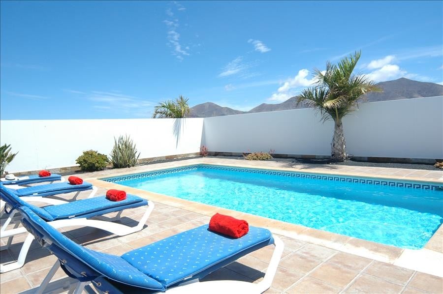 Property Image 2 - Romantic LVC227773 | Playa Balanca | Lanzarote Property Image 2 - Romantic LVC227773 | Playa Balanca | Lanzarote