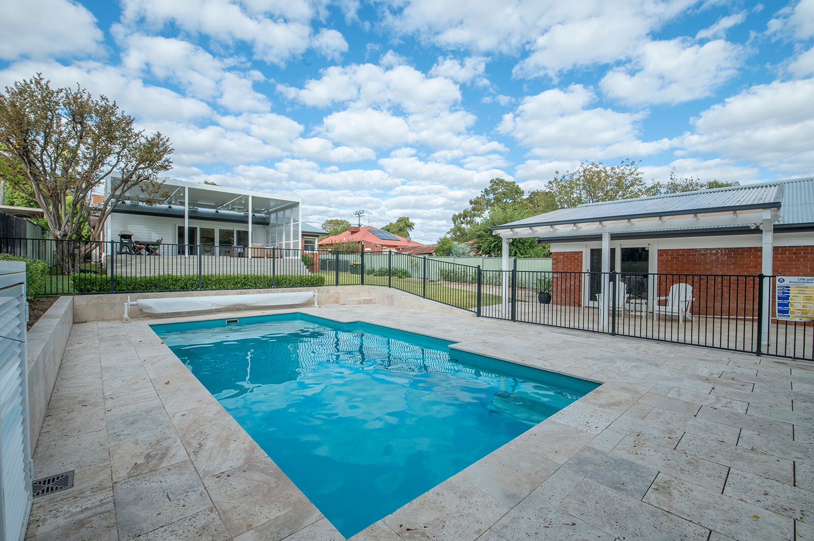 Property Image 1 - Deluxe Entertainer - Pool, Close to CBD