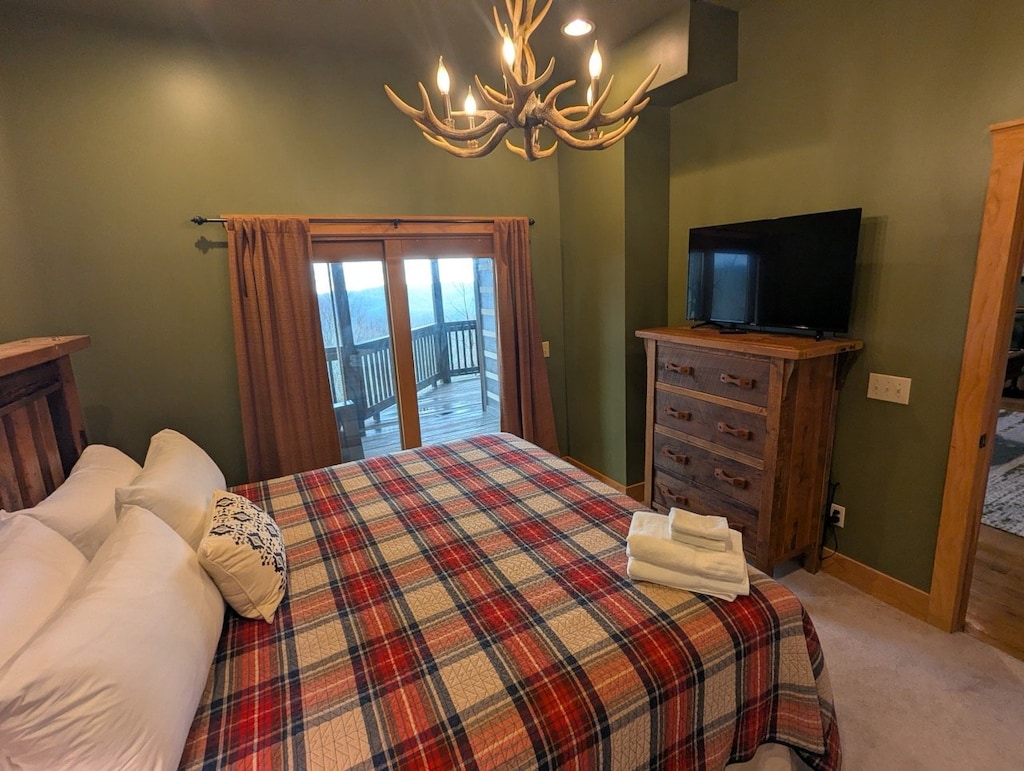 Views, Deck Access and TV in the Plaid Room
