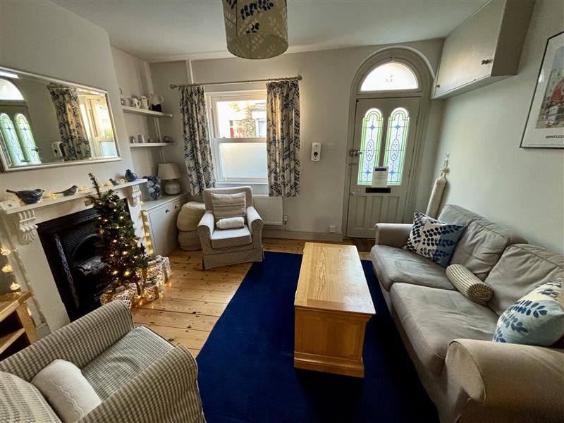 Property Image 1 - Victorian 3 Bedroom Home with courtyard in Cambridge