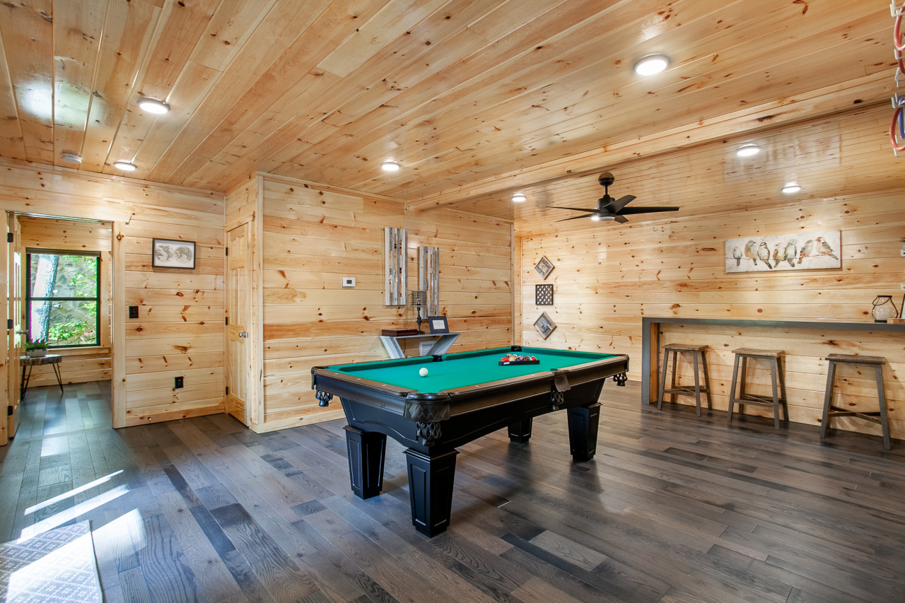 Property Image 2 - Stunning View, Hot tub, & Games!