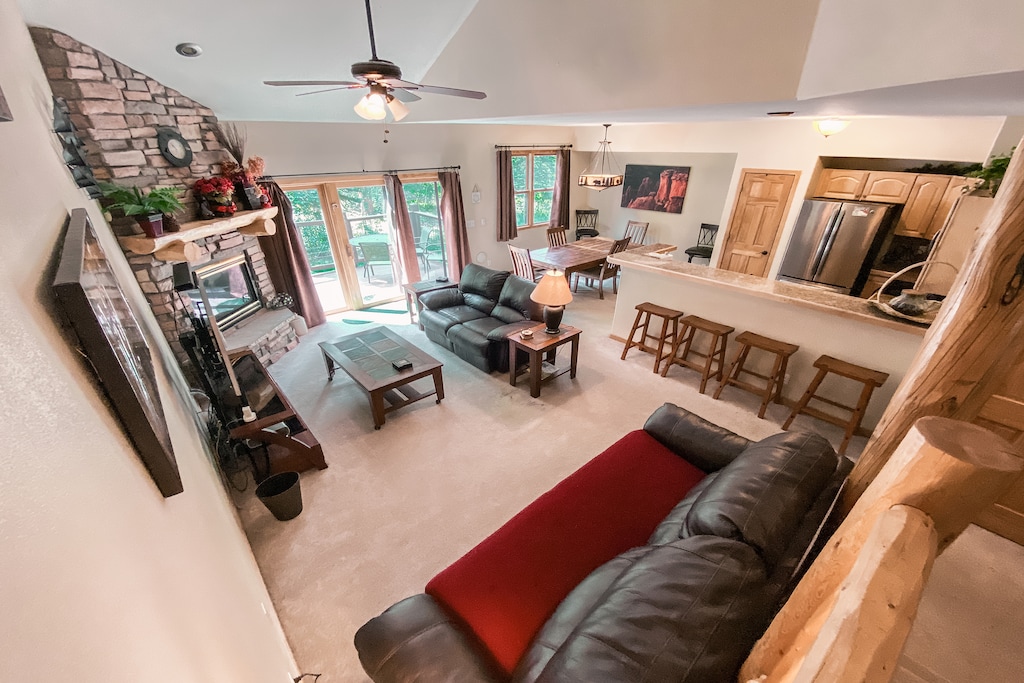 This vacation townhome has it all!