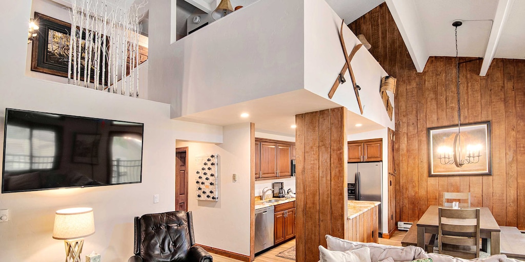 VantagePt-602-Web_04_result