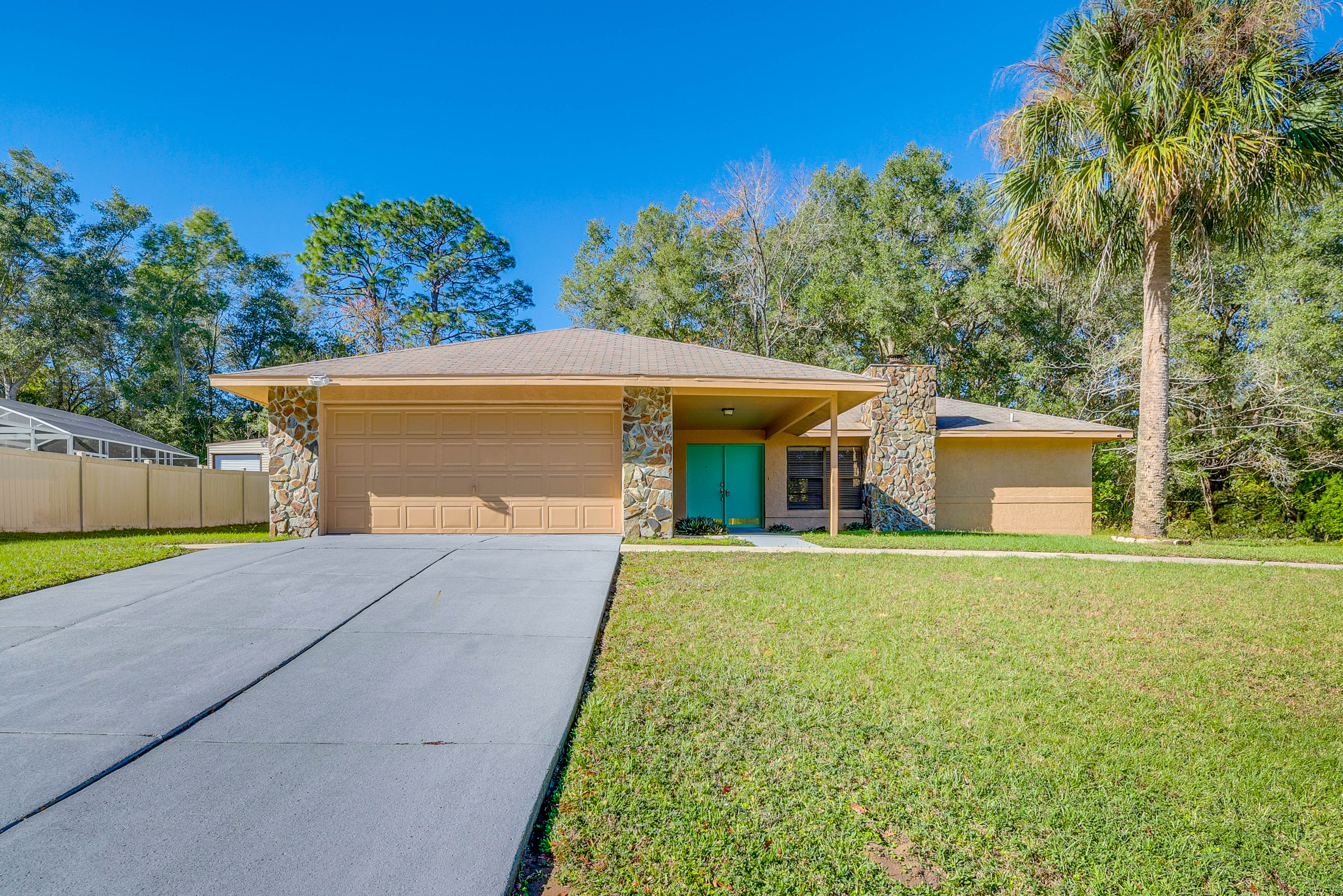 Dunnellon Home 3 Mi to Rainbow Springs State Park Home Rental in