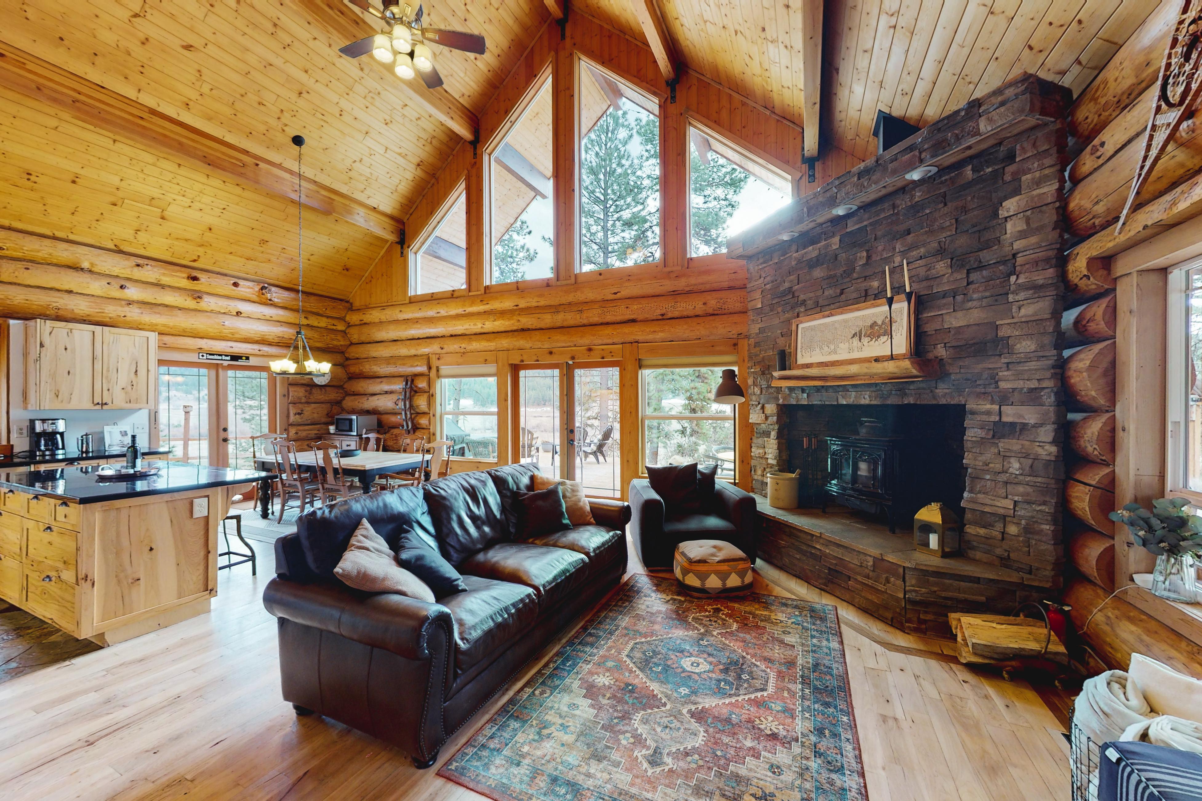 Property Image 1 - Ponderosa Log Cabin