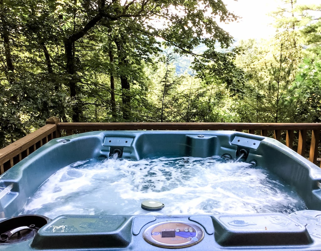 Second Breakfast at Leatherwood Mountains Relax in the four-person hot tub
