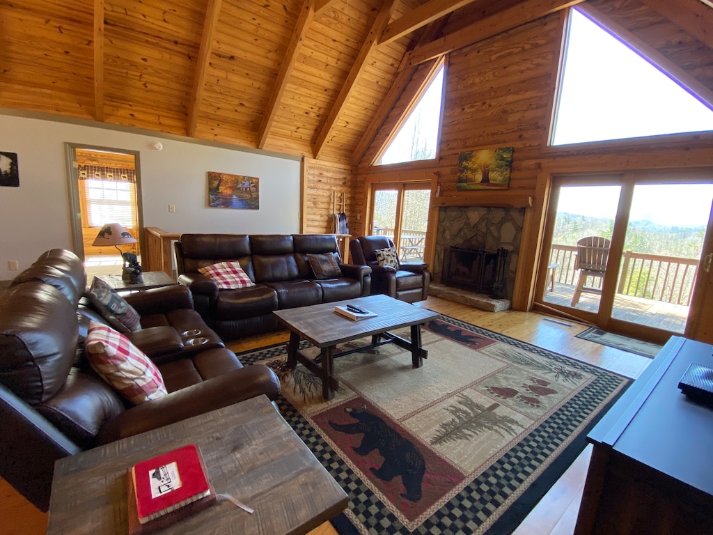 Three Daughters at Leatherwood Mountains