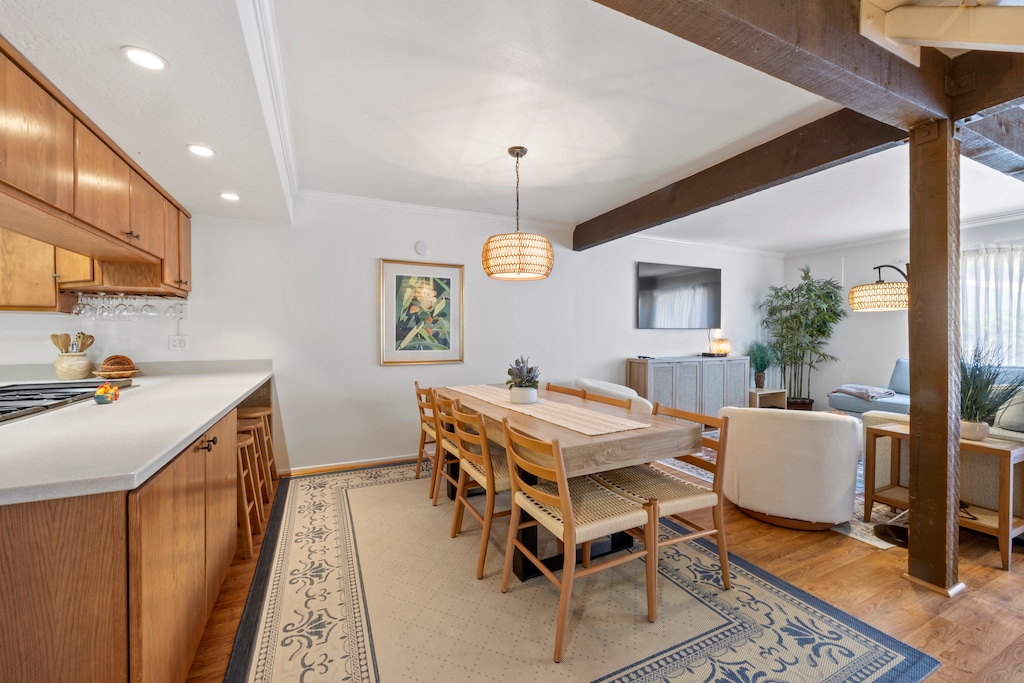 11 Canyon Terrace - Dinig Area