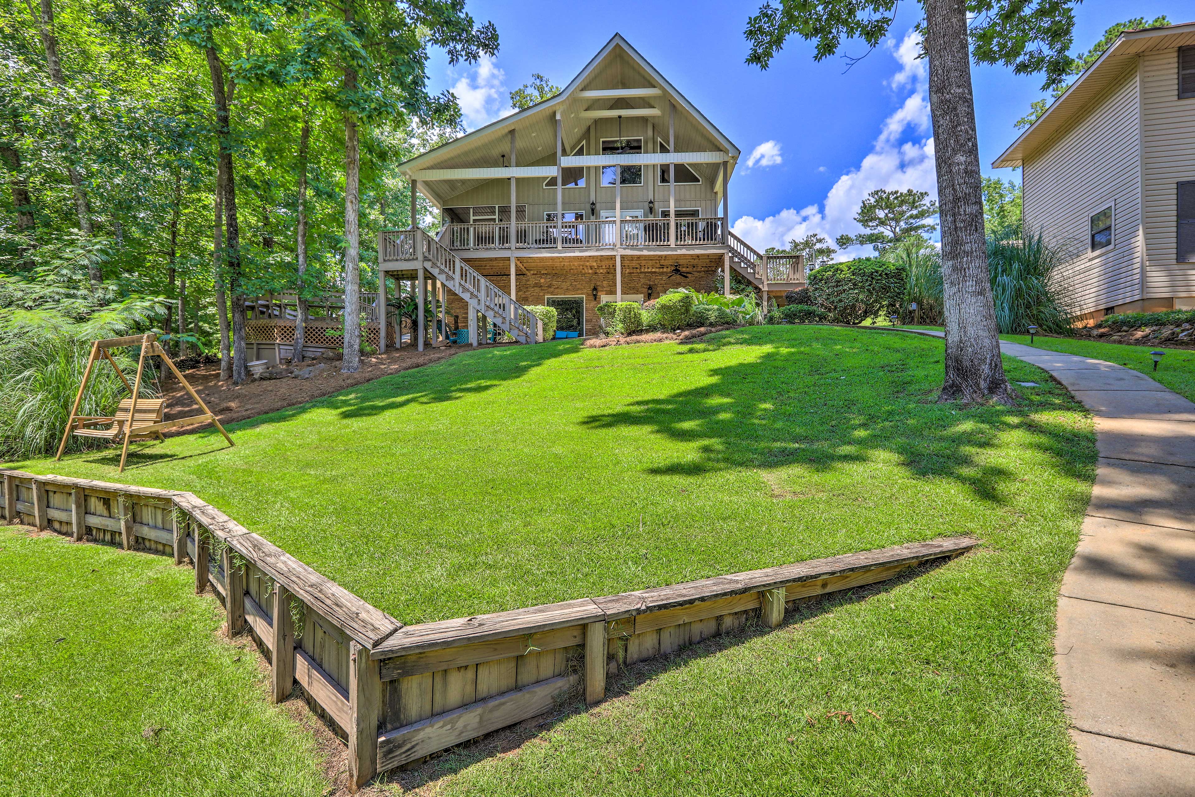 Property Image 1 - Waterfront Eatonton Escape w/ Private Hot Tub!