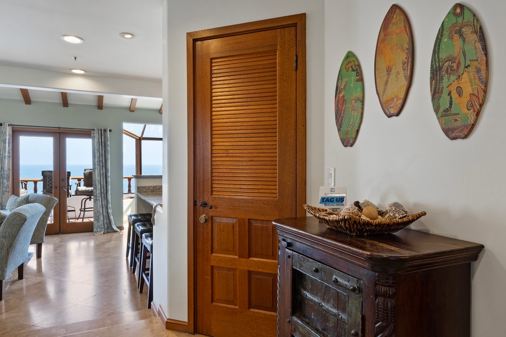 H174 -  Entrance View