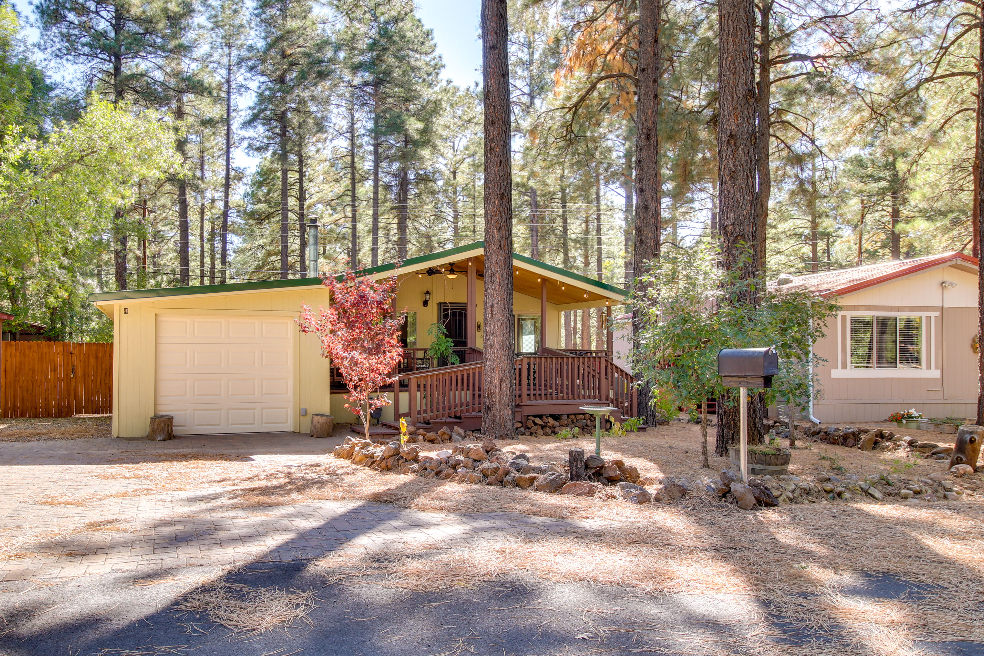 Property Image 1 - Peaceful Pinetop Hideaway w/ Yard - Dog Friendly!