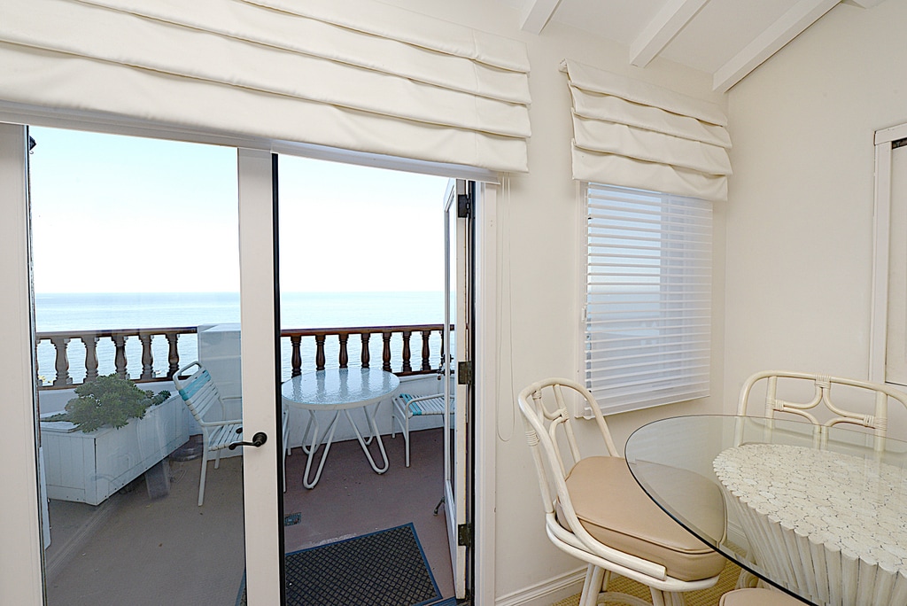 H178 -  Dining Area with Outside View