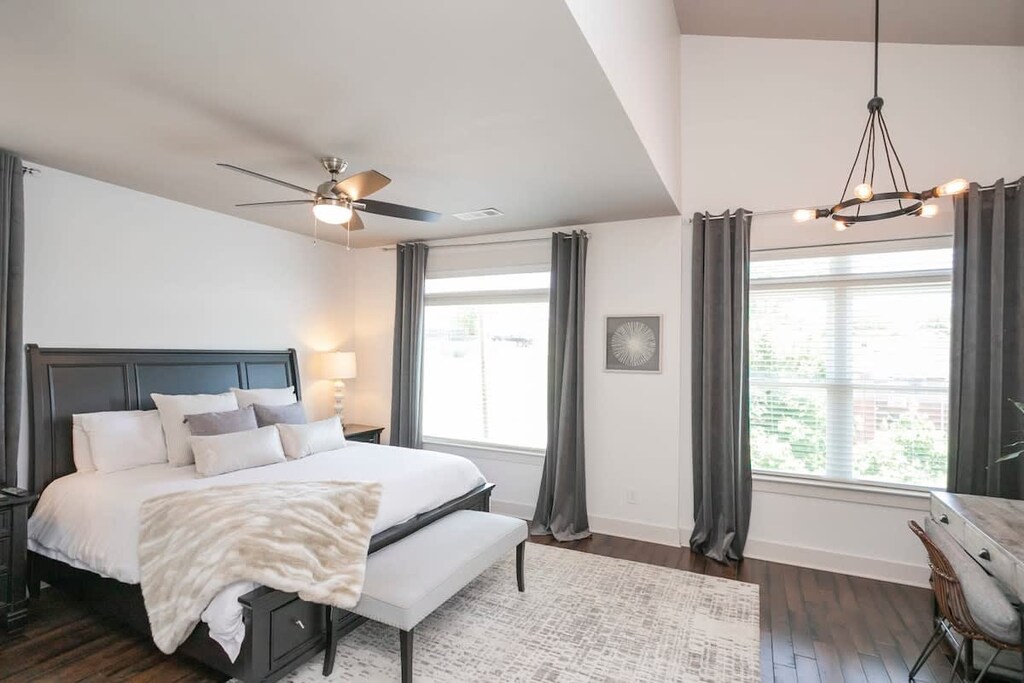 Bedroom 3:  King Bed, Smart TV and full en suite Bathroom