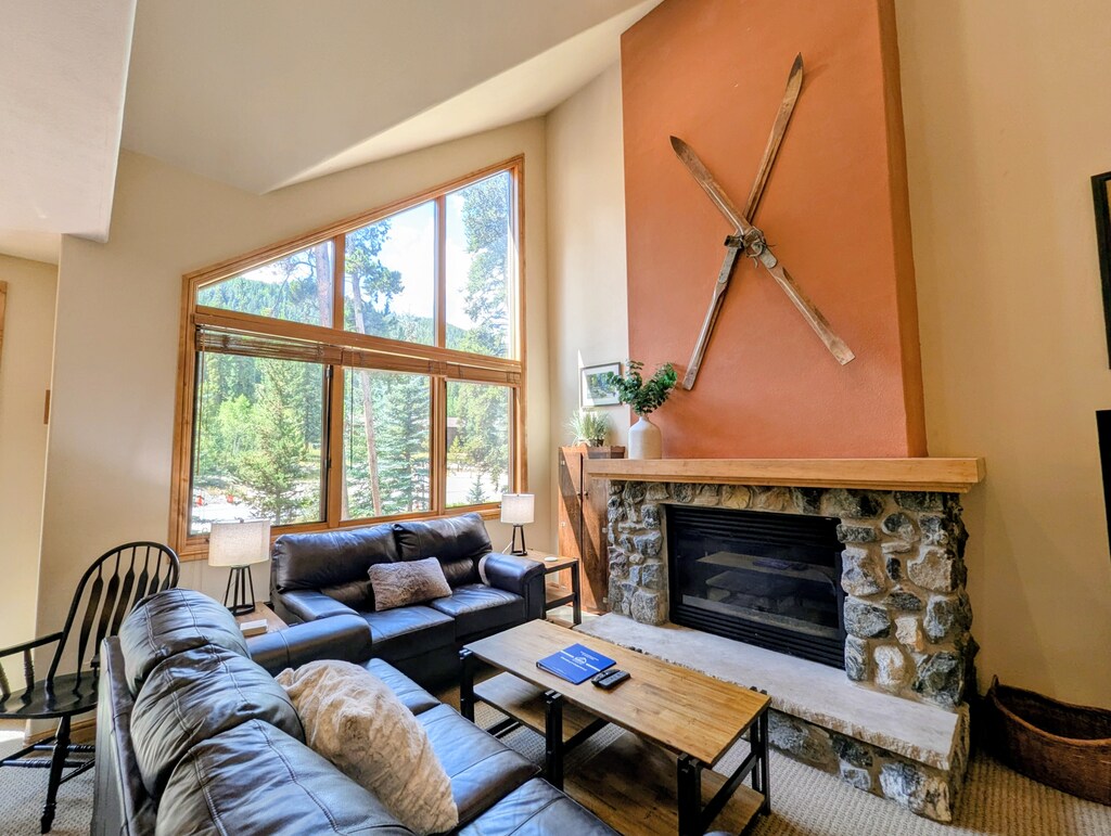 Stunning vacation townhouse at Ironwood