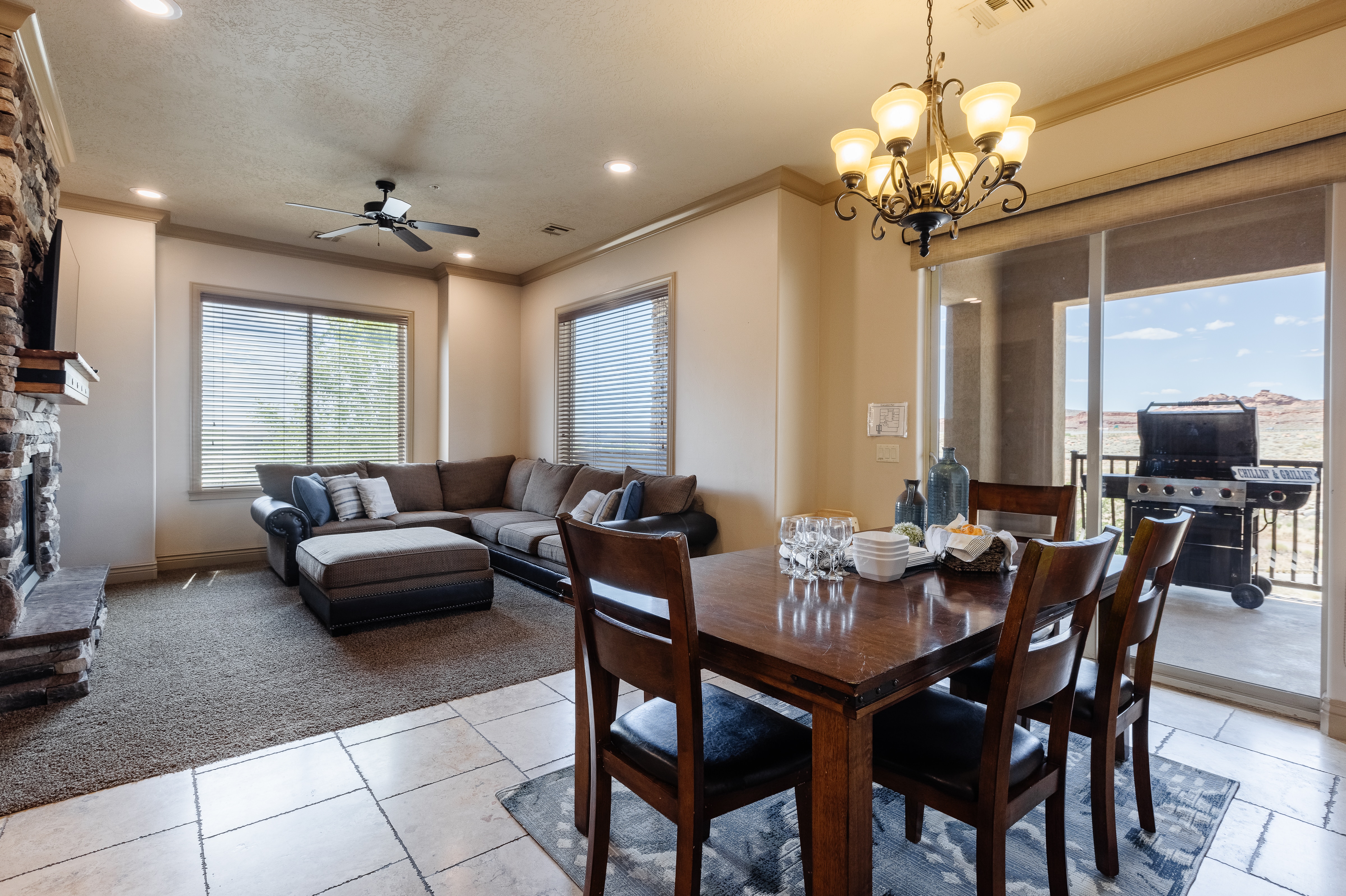 Coral Springs H4 Southern Utah Vacation Rentals- Dining Room