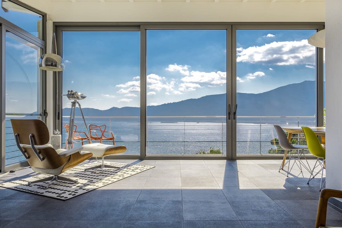 Stunning lake views from the living area