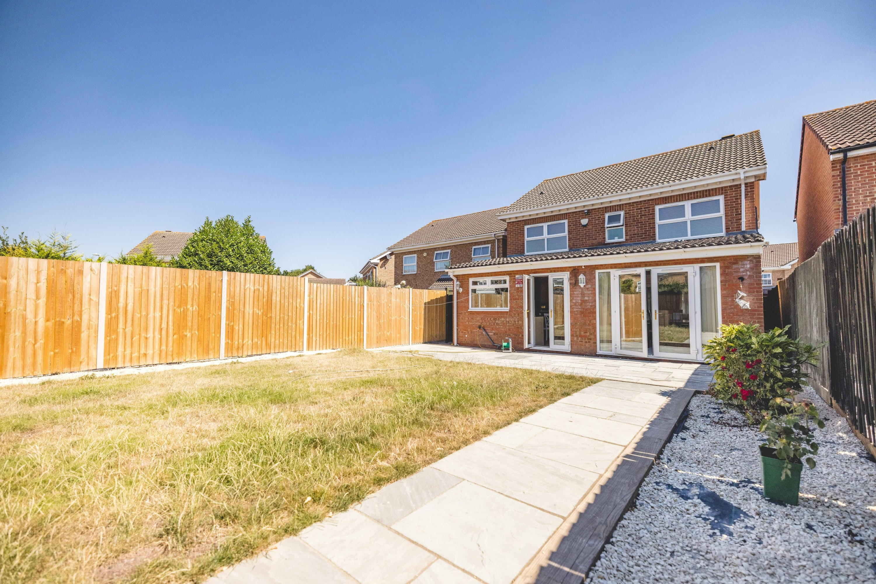 Property Image 1 - SPACIOUS 3 BEDROOM HOME - GREAT FOR FAMILIES! Property Image 1 - SPACIOUS 3 BEDROOM HOME - GREAT FOR FAMILIES!
