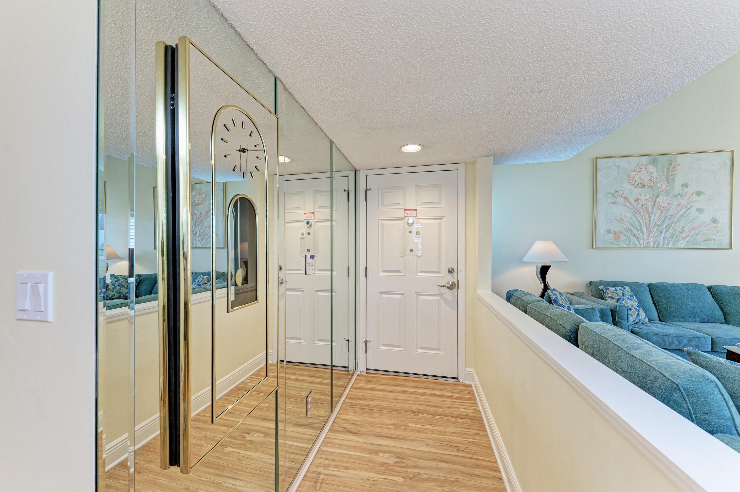 Property Image 2 - Sand Cay 315
