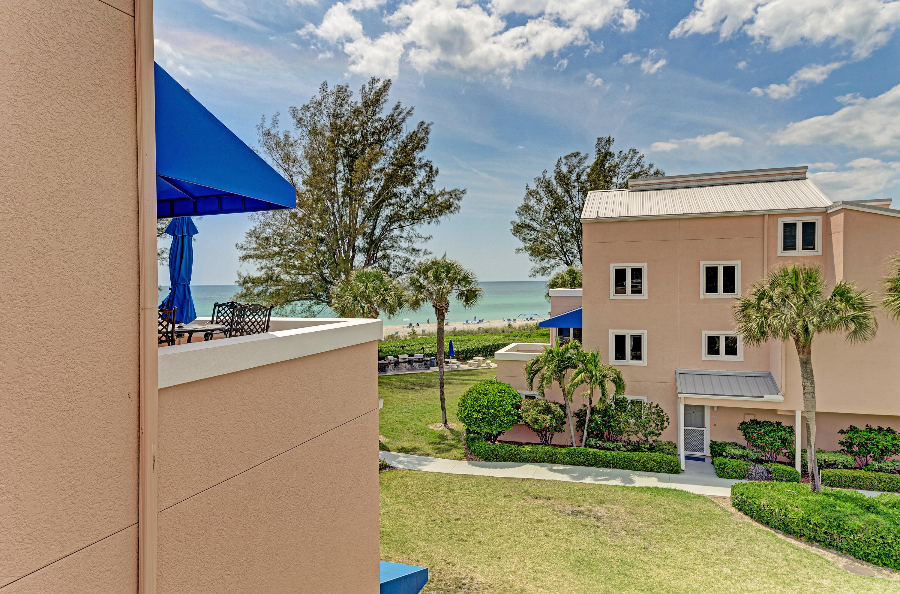 Property Image 1 - Sand Cay 315