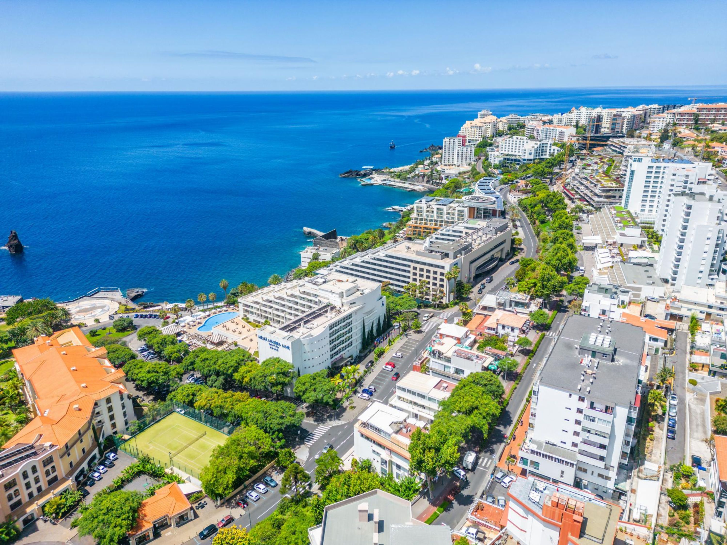 Property Image 1 - Lido Sunrise Apartment by Madeira Sun Travel