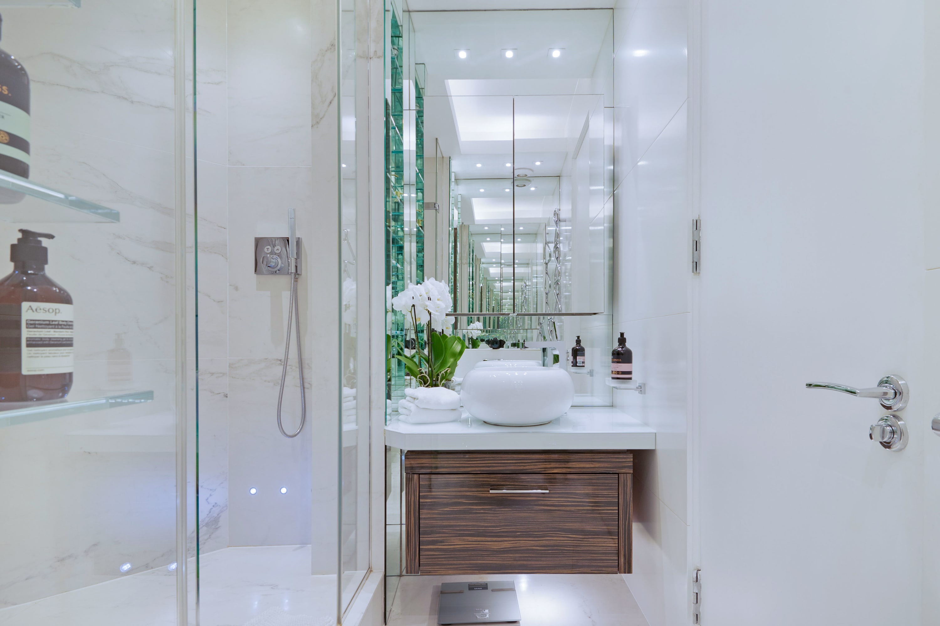 The White Peace Garden 3 bed Hampstead