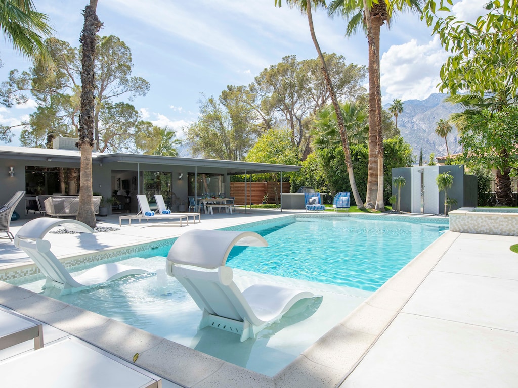 Welcome to the West Elm House: The Seven-Eighty