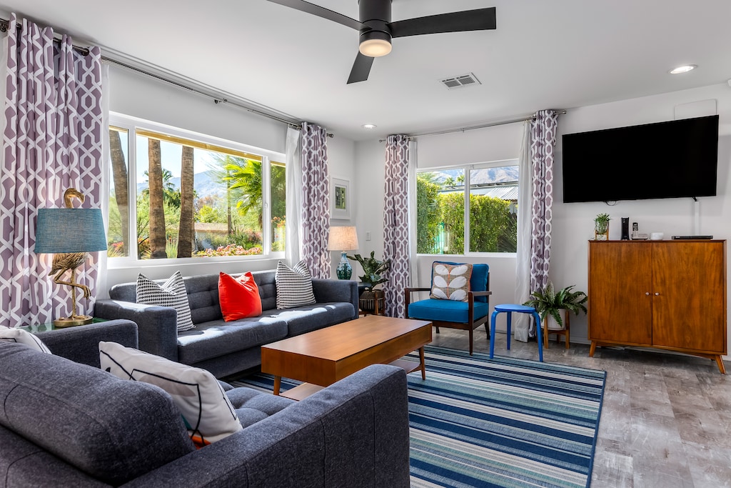 Beautifully appointed living room