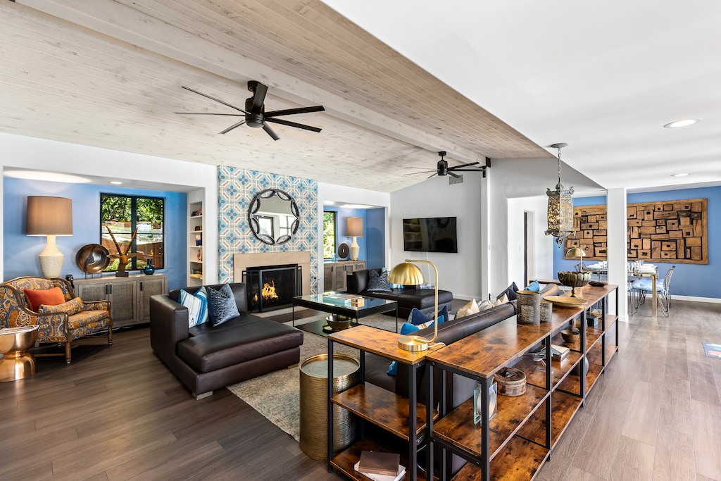 Gorgeous interior decor