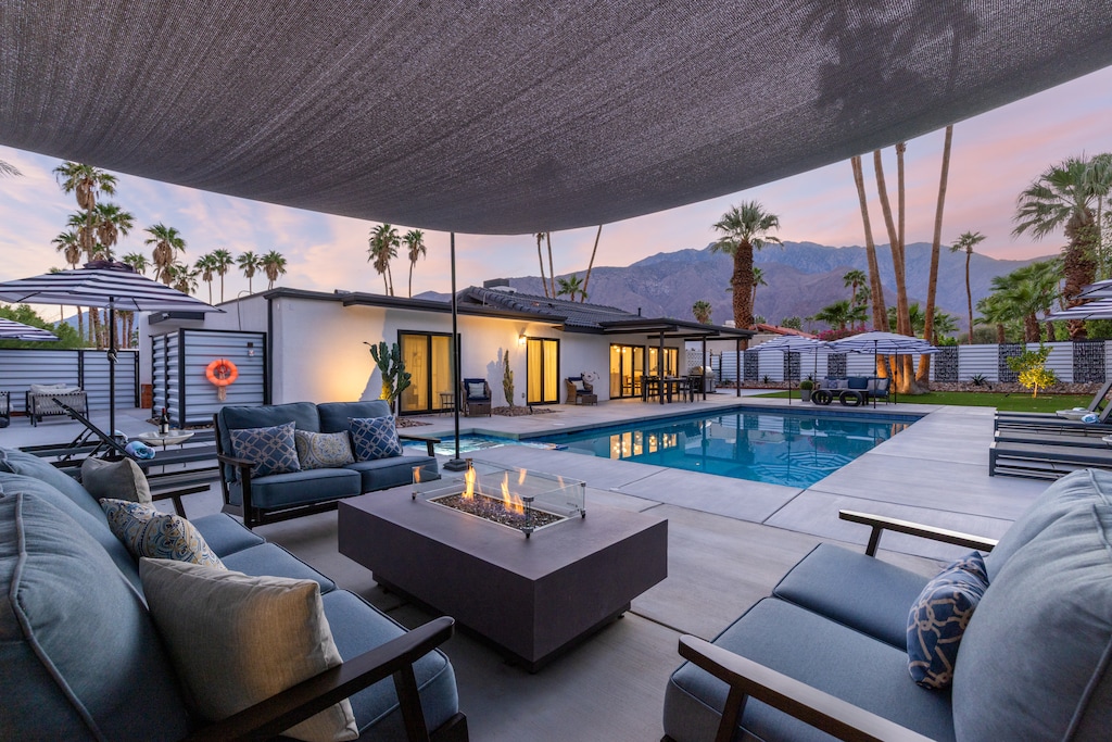 Sit around the covered fire pit and enjoy a cocktail