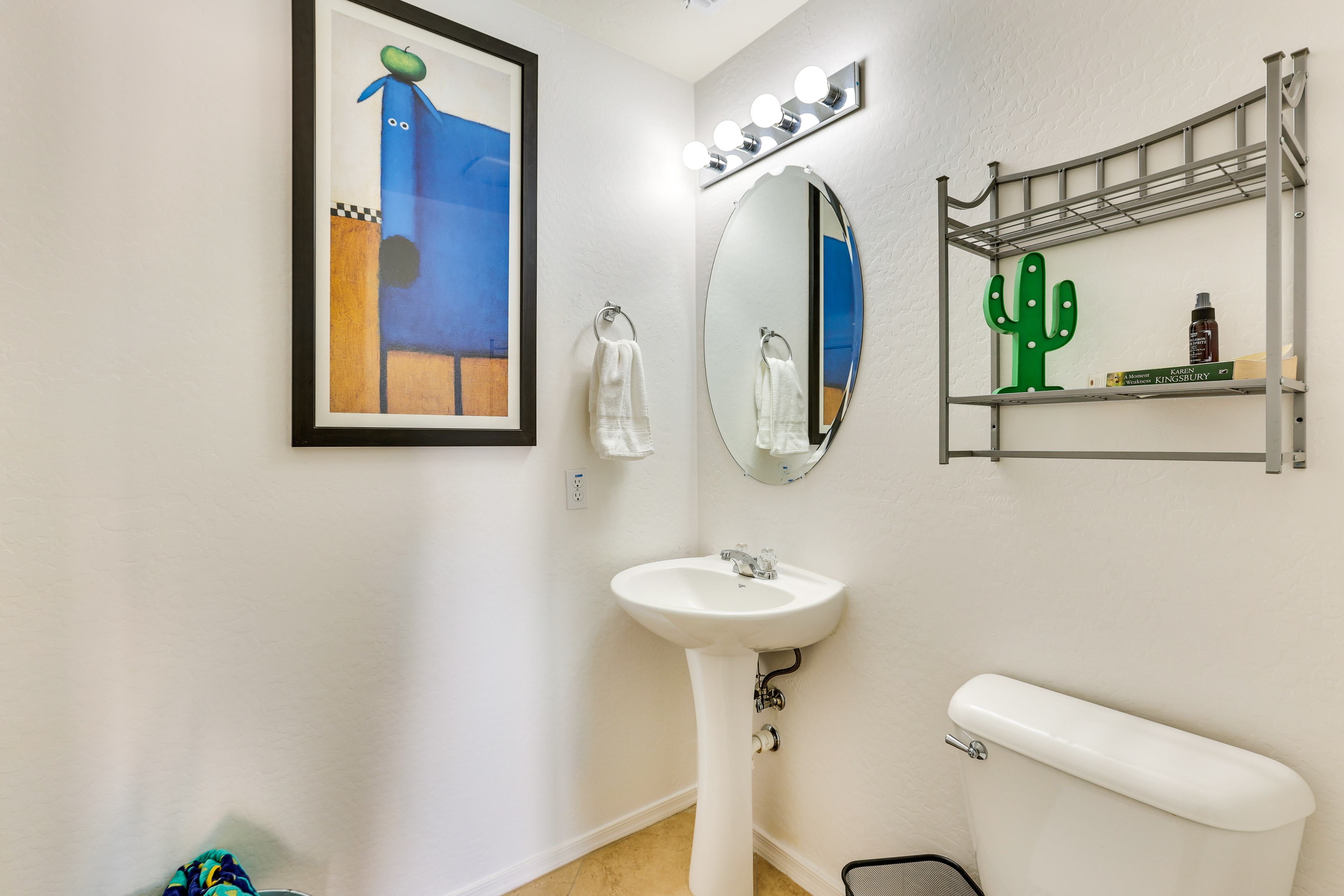 Pool, Game Room! Family-Friendly Surprise Retreat