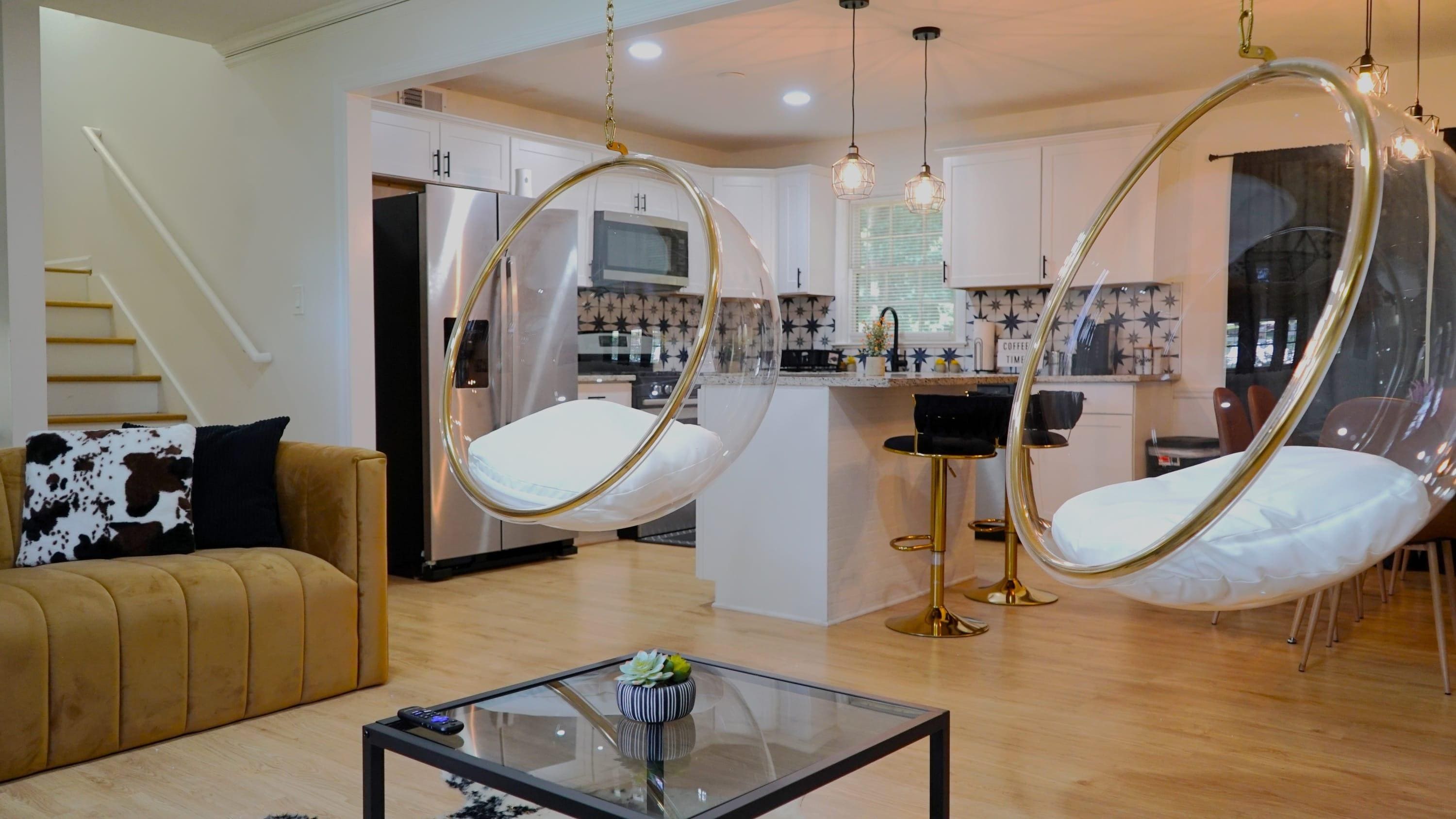 Monthly Rental 3800 ATL 4 Bdrm Hot tub Pool Table Home Rental in Atlanta