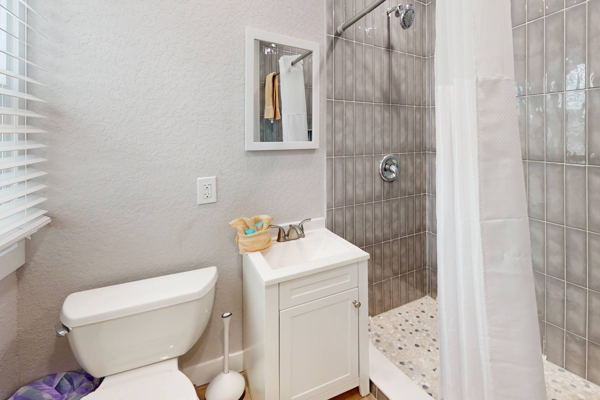 7 - Island Paradise Cottages - Sandy Shores