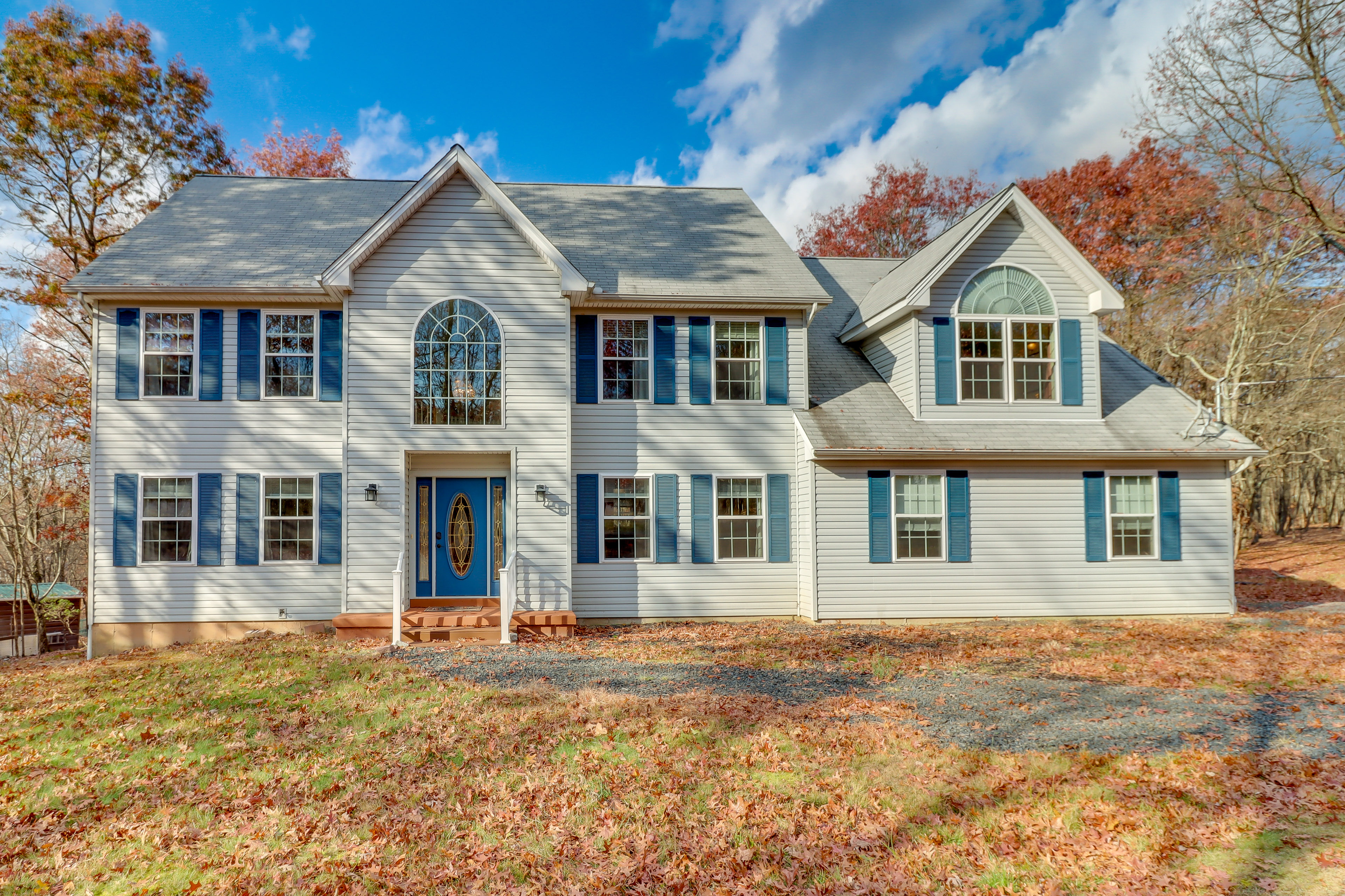 Property Image 1 - Spacious Poconos Winter Escape: Near Ski Slopes!