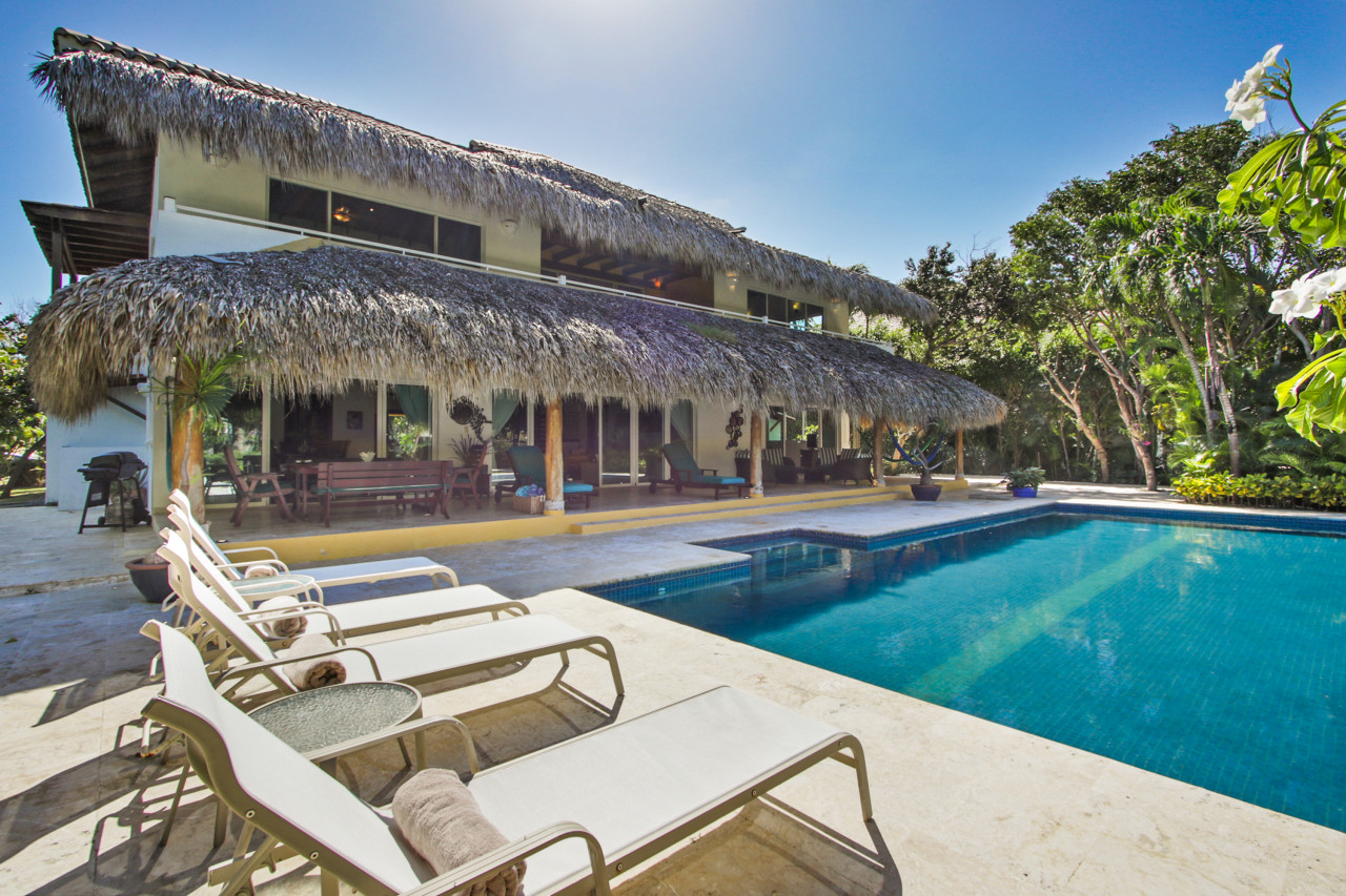 Property Image 2 - Los Ensueños: Dream villa near beach w/ pool, Jacuzzi, housekeeper & golf cart