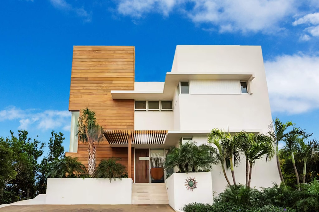 Welcome to Villa Sol y Luna!