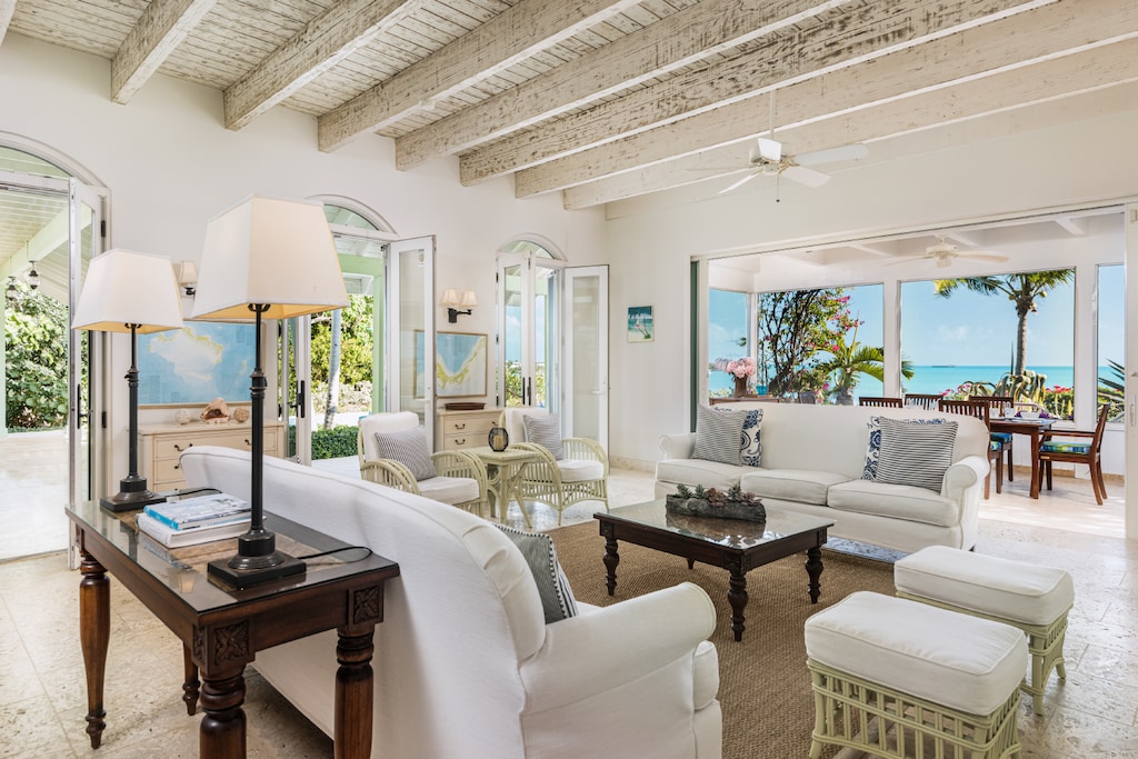 Furnished with island style decor and furniture