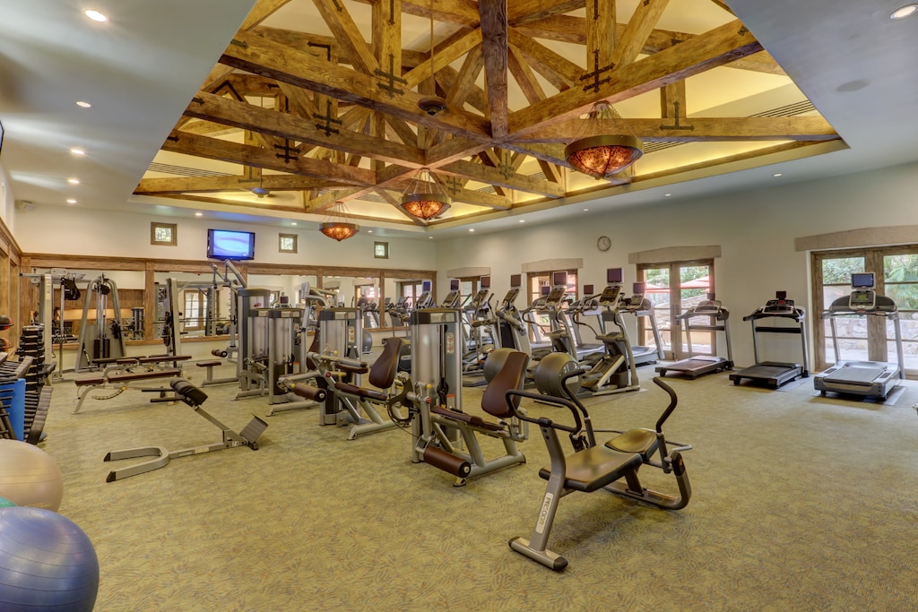 The gym is open to all guests & is well-kept.