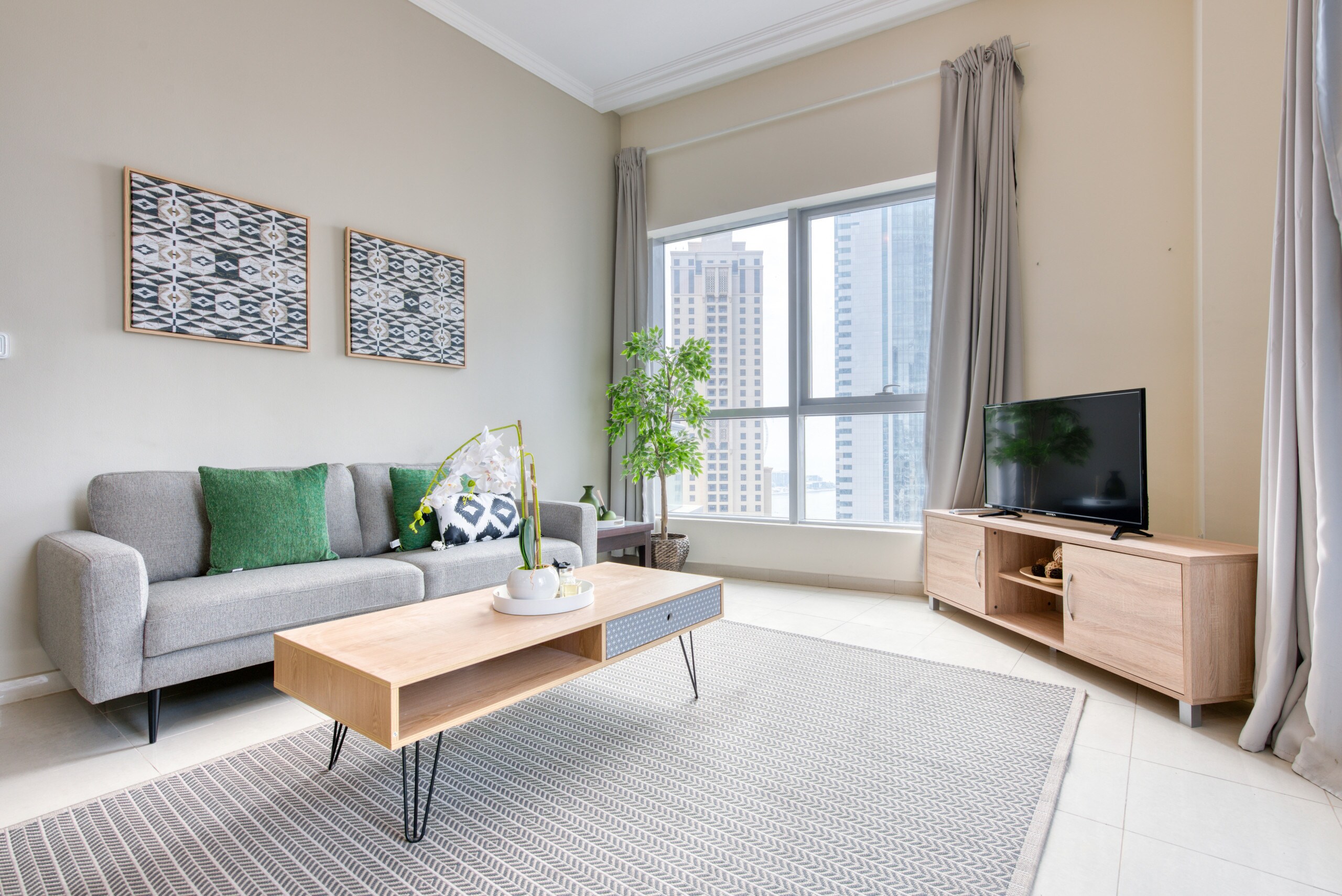 Property Image 1 - Cozy 1BR at Bay Central 1 Dubai Marina by Property Manager